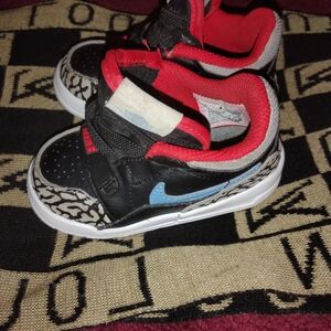 Jordan Kids Black and Blue Sneakers